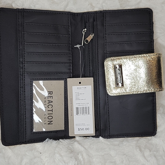 Kenneth Cole Reation Wallet - Picture 3 of 5